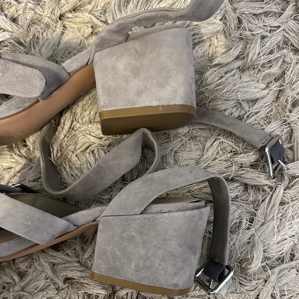 Steve Madden ROTATING GREY SUEDE - Picture 8 of 11